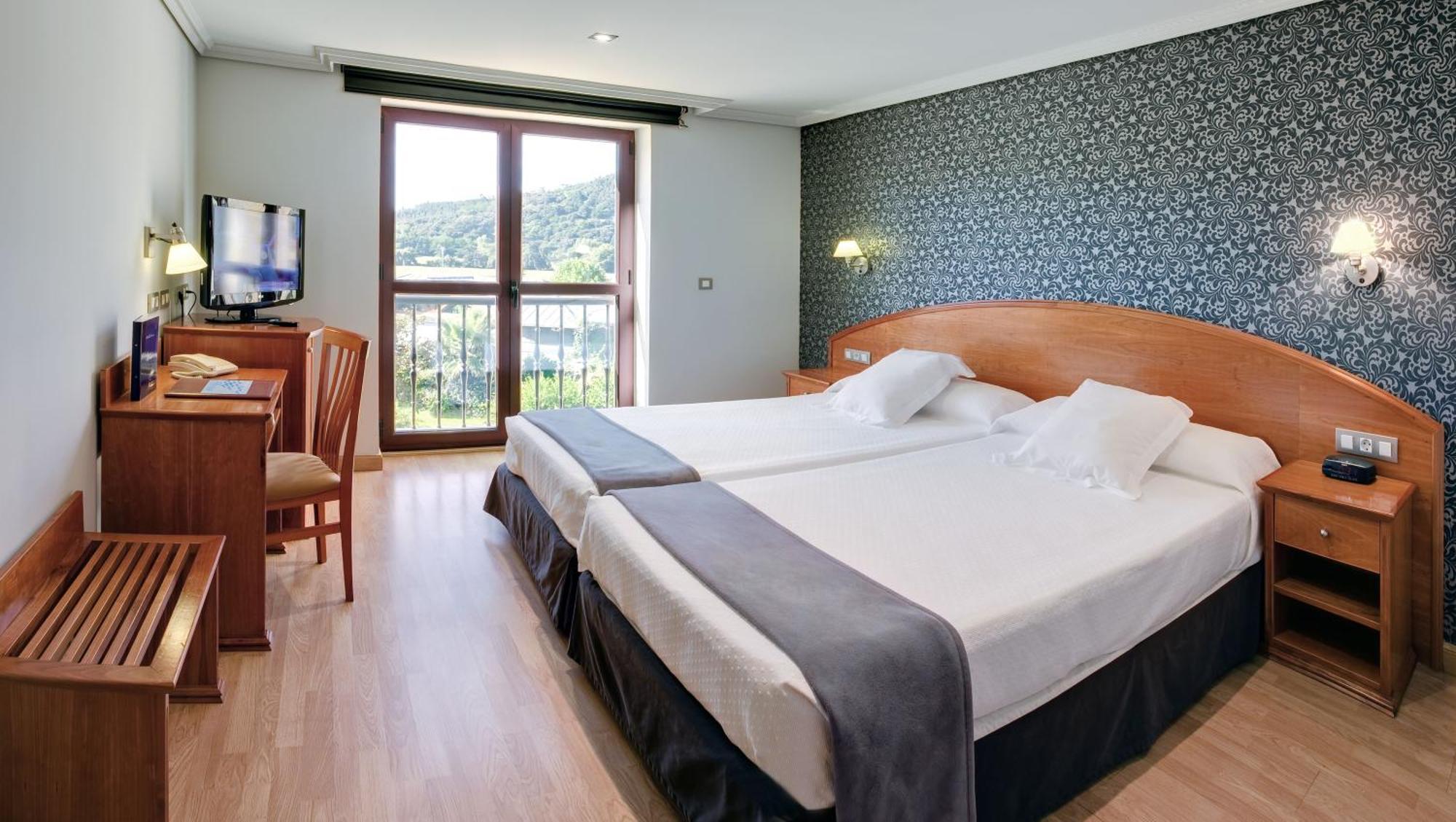 הוזנאיו Hotel Spa Villa Pasiega מראה חיצוני תמונה