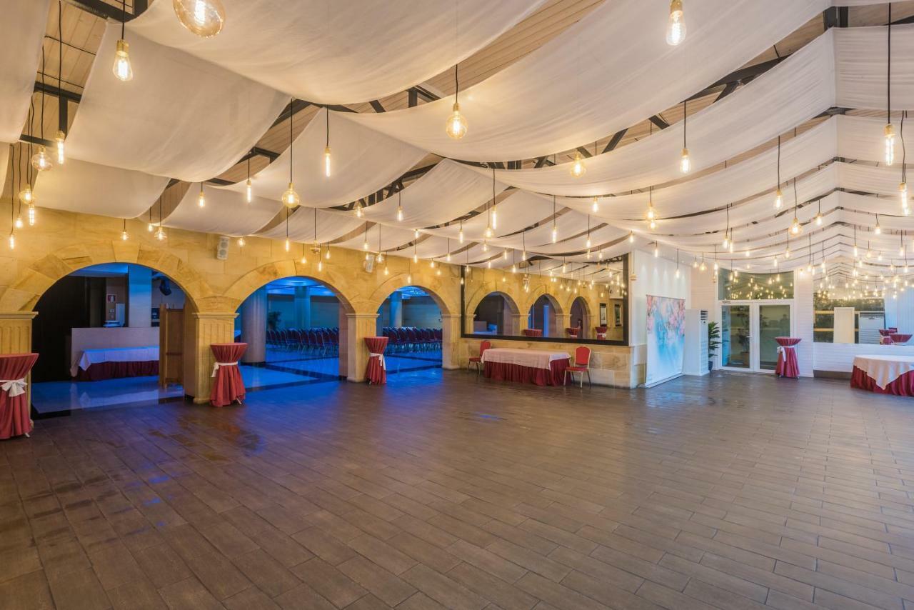 הוזנאיו Hotel Spa Villa Pasiega מראה חיצוני תמונה