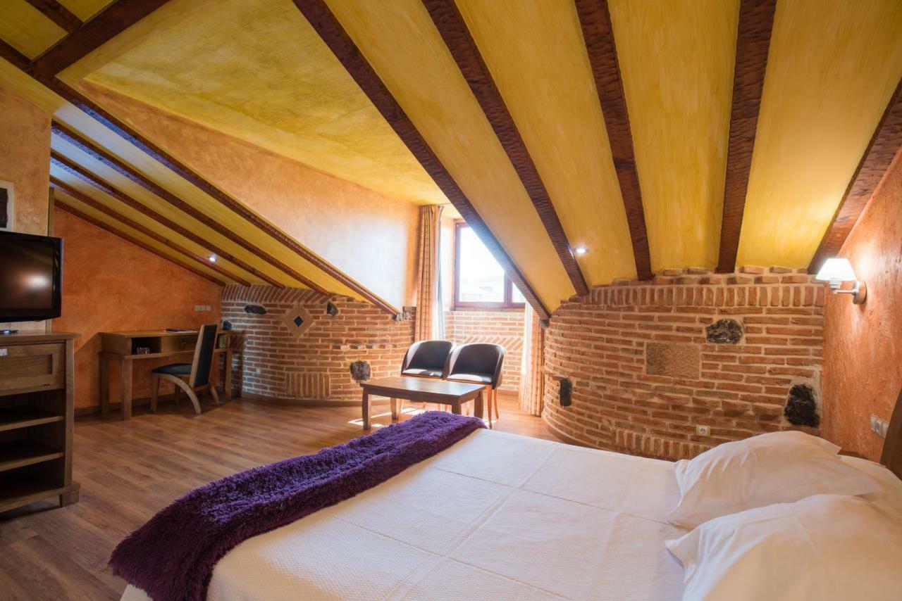 הוזנאיו Hotel Spa Villa Pasiega מראה חיצוני תמונה