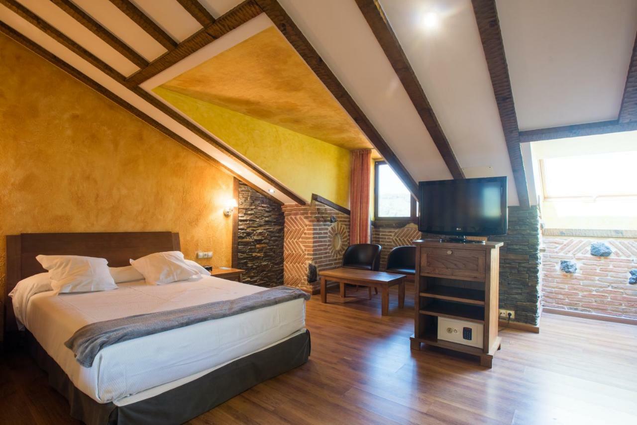 הוזנאיו Hotel Spa Villa Pasiega מראה חיצוני תמונה