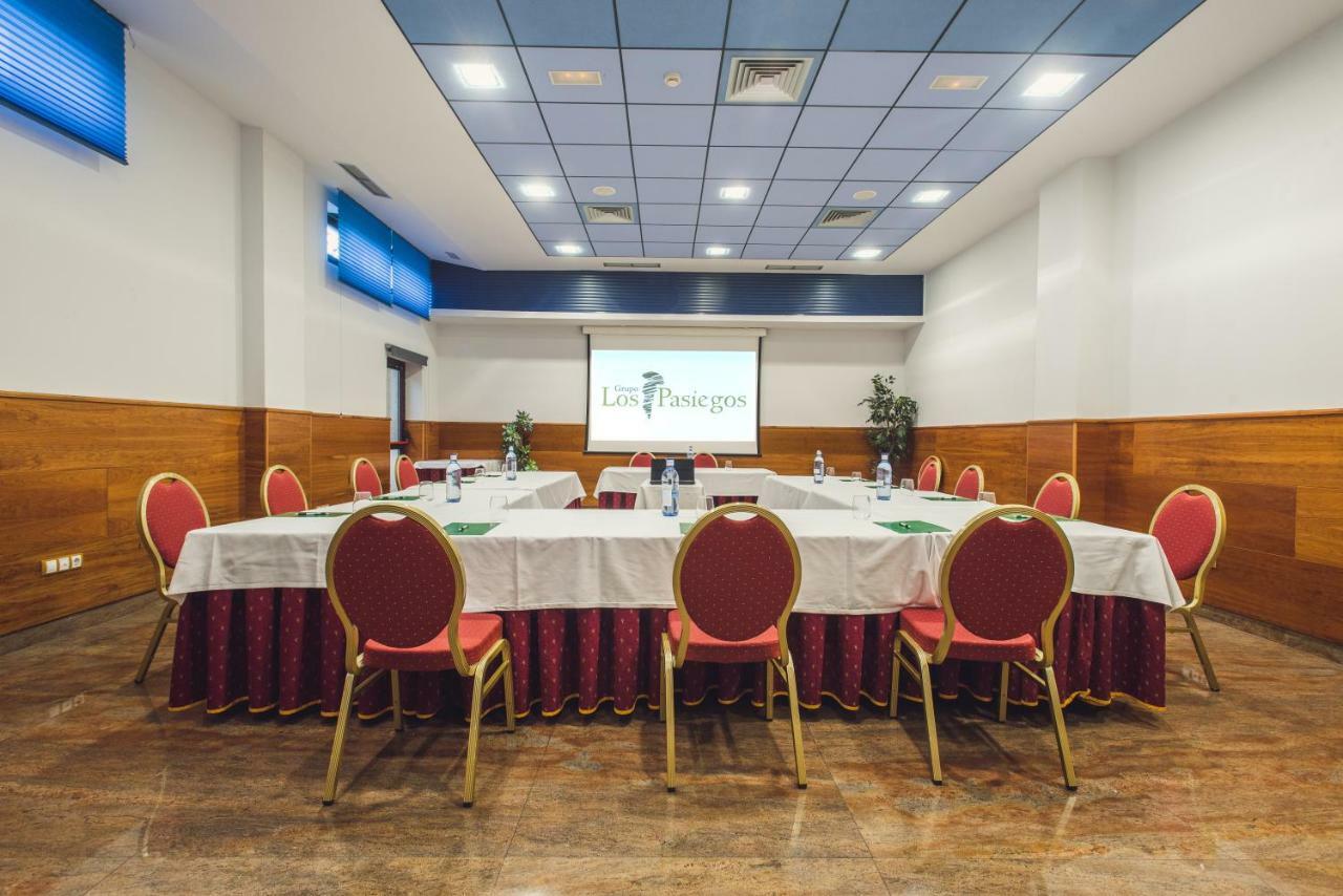 הוזנאיו Hotel Spa Villa Pasiega מראה חיצוני תמונה